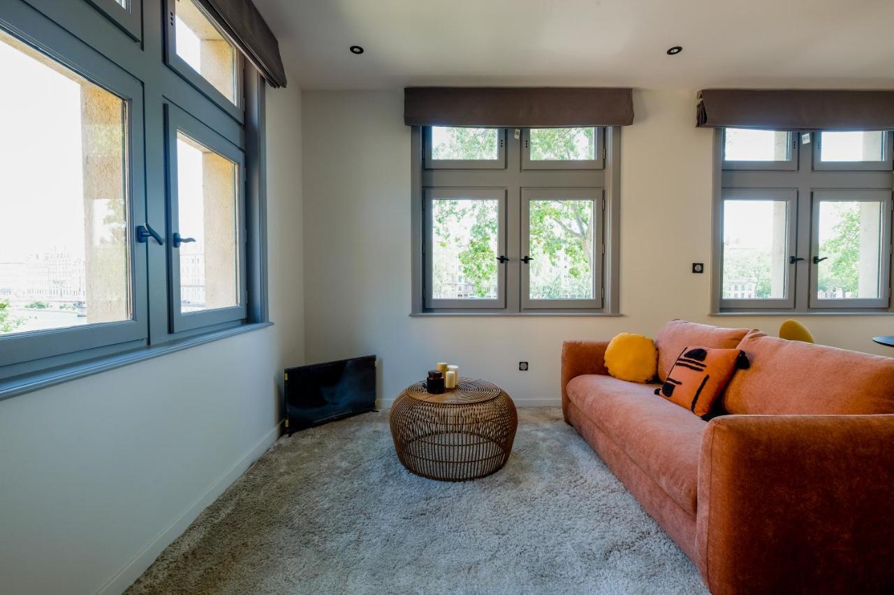 Honore Suite Vue Saone Lyon Zewnętrze zdjęcie